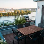 Penthouse Mit Schoenem Moselblick In Metternich Apartamento
