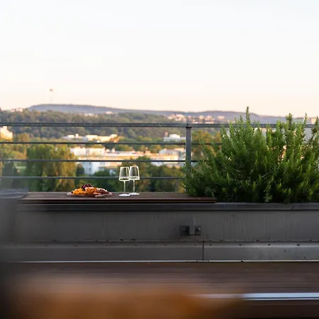 Penthouse Mit Schoenem Moselblick In Metternich Appartamento Coblenza
