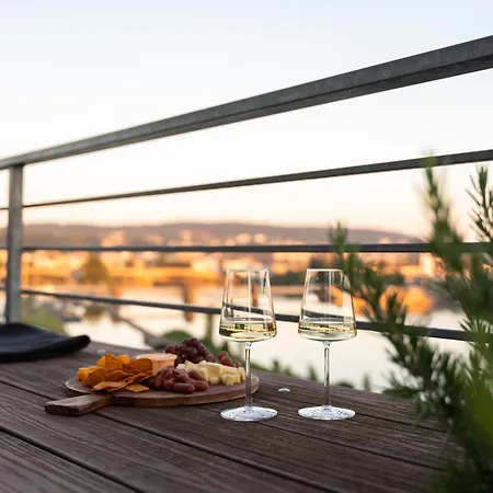 Appartamento Penthouse Mit Schoenem Moselblick In Metternich Coblenza