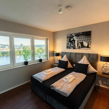 Penthouse Mit Schoenem Moselblick In Metternich * Coblenza