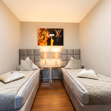 Penthouse Mit Schoenem Moselblick In Metternich Appartamento