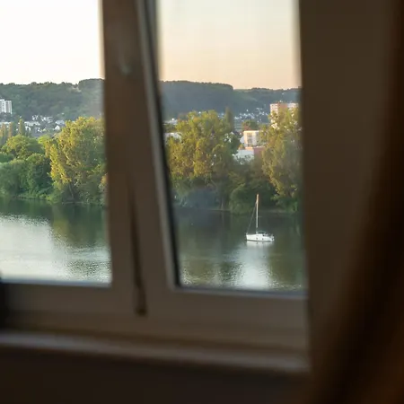 Appartamento Penthouse Mit Schoenem Moselblick In Metternich *