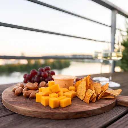 Appartamento Penthouse Mit Schoenem Moselblick In Metternich Coblenza