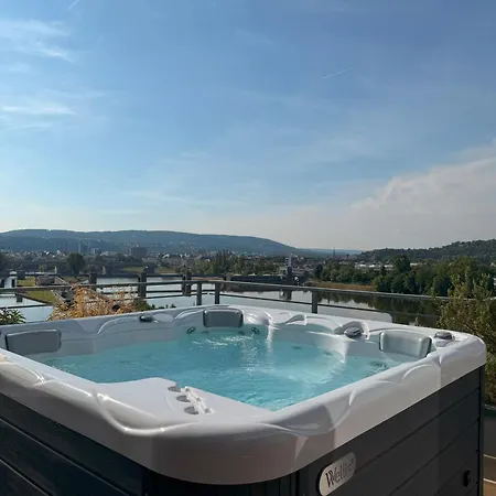 Appartamento Penthouse Mit Schoenem Moselblick In Metternich Coblenza