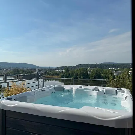 Appartamento Penthouse Mit Schoenem Moselblick In Metternich
