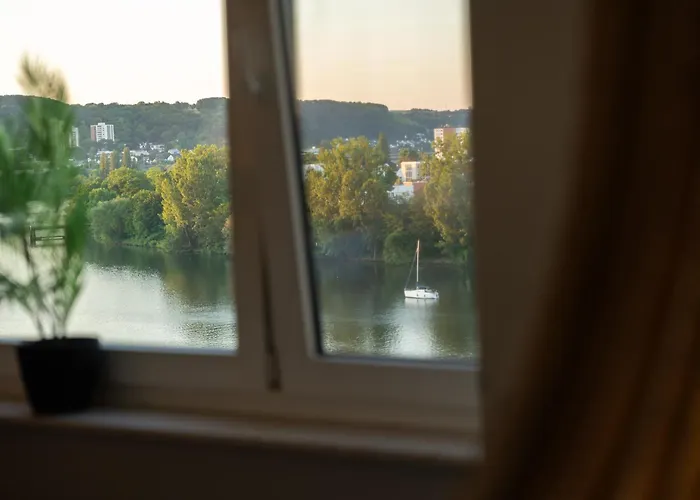 公寓 Penthouse Mit Schoenem Moselblick In Metternich *