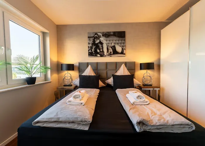 公寓 Penthouse Mit Schoenem Moselblick In Metternich *