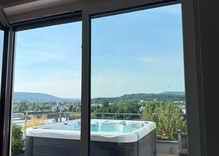Penthouse Mit Schoenem Moselblick In Metternich